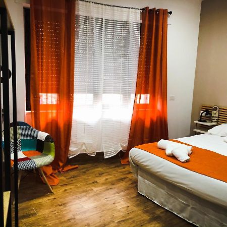 Bed and Breakfast Napoli Central Station Deluxe Экстерьер фото