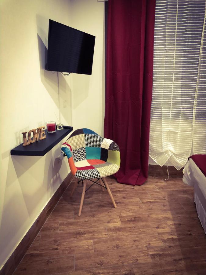 Bed and Breakfast Napoli Central Station Deluxe Экстерьер фото