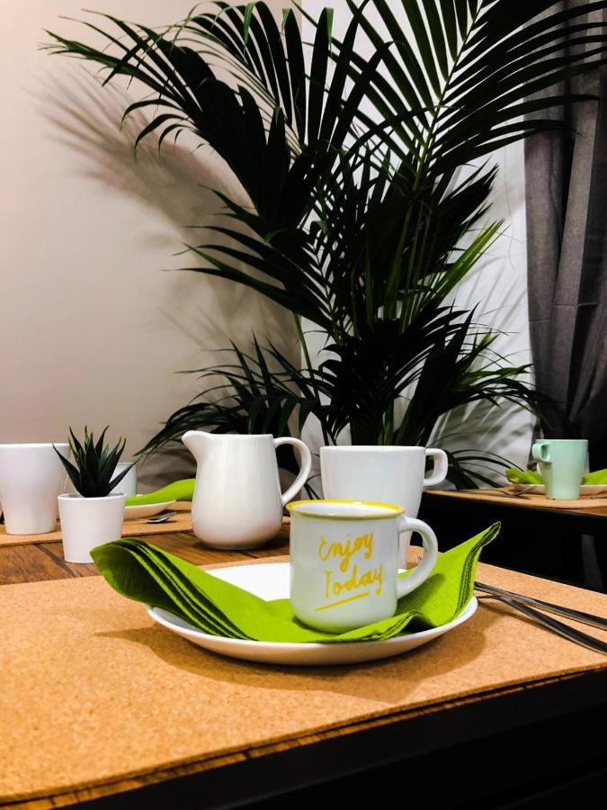 Bed and Breakfast Napoli Central Station Deluxe Экстерьер фото