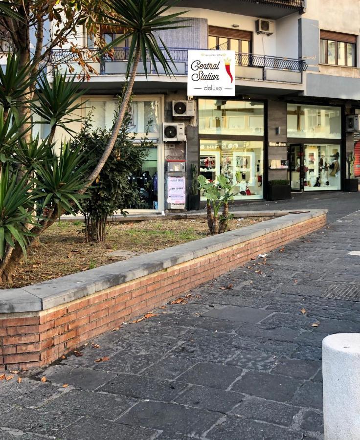 Bed and Breakfast Napoli Central Station Deluxe Экстерьер фото